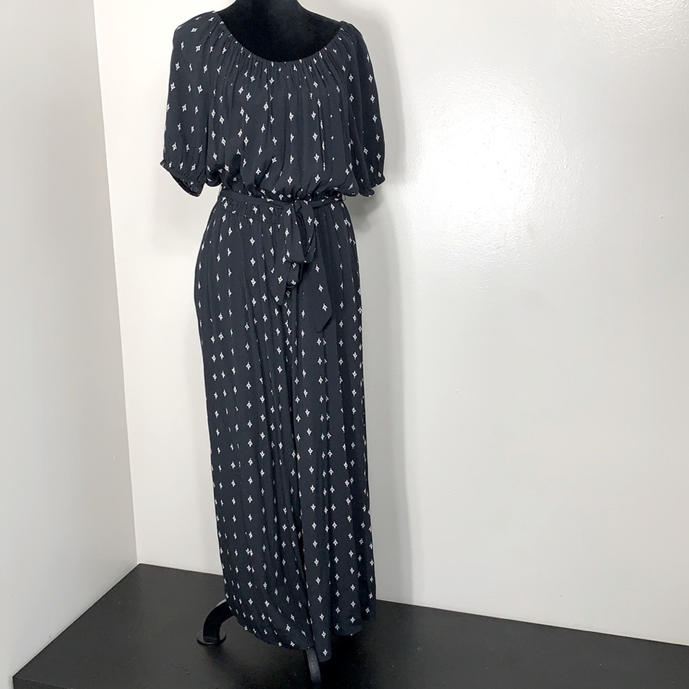 🆕 Loft long pant Romper Black & White Size L